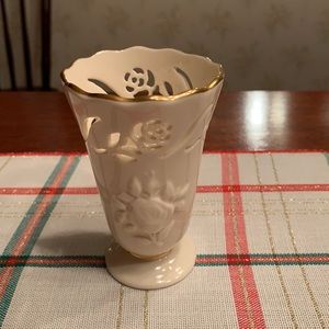 Vintage Lenox 4” vase with embossed rose on front and back with cut-outs.